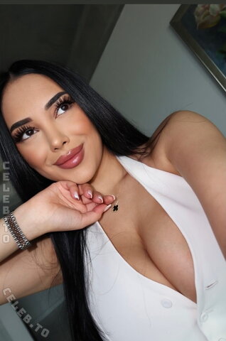Miiss_chanel nude photo 5