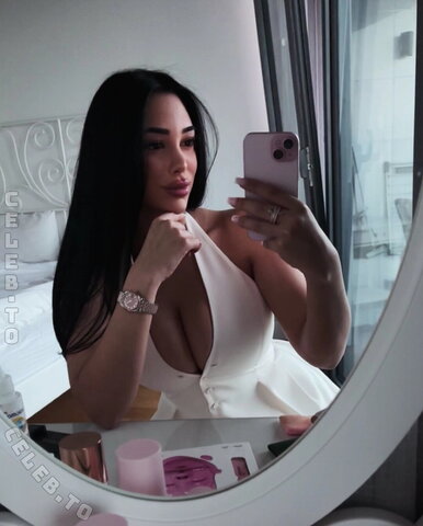 Miiss_chanel nude photo 2