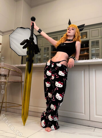 Mik Allen nude photo 29