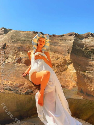 Mik Allen nude photo 44