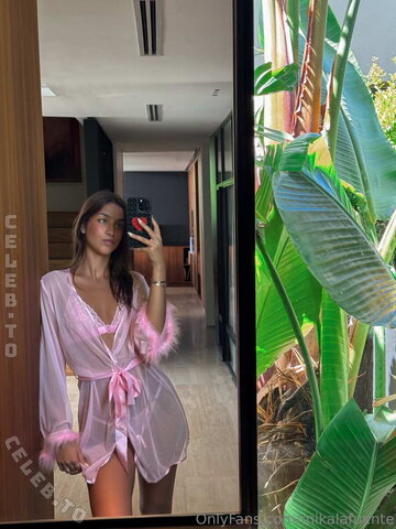 Mikaela Lafuente nude photo 398