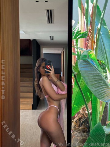 Mikaela Lafuente nude photo 408