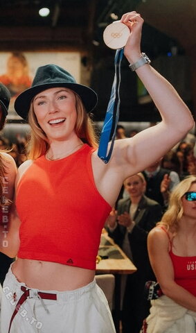 Mikaela Shiffrin nude photo 4