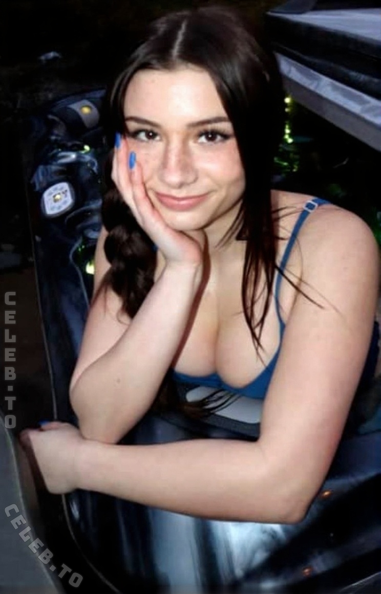 Mikayla Campinos nude photo 1