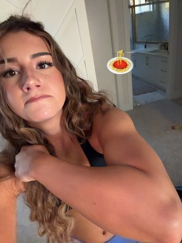 Mikayla Campinos nude photo 2