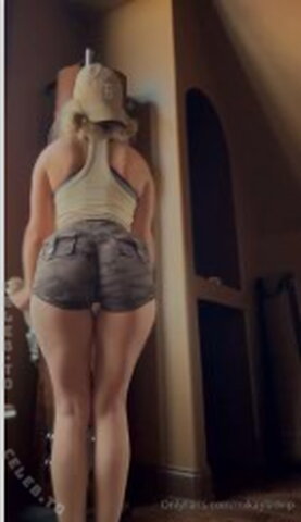 Mikayla Demaiter – Of