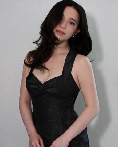Mikey Madison nude photo 1
