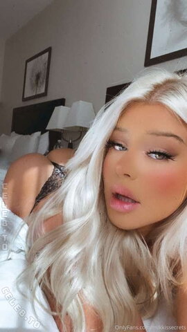 Mikki Marie New (2 photos)