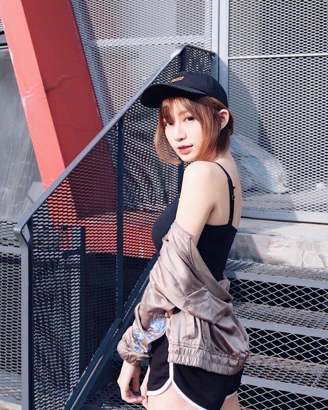 Miko Wong nude photo 4