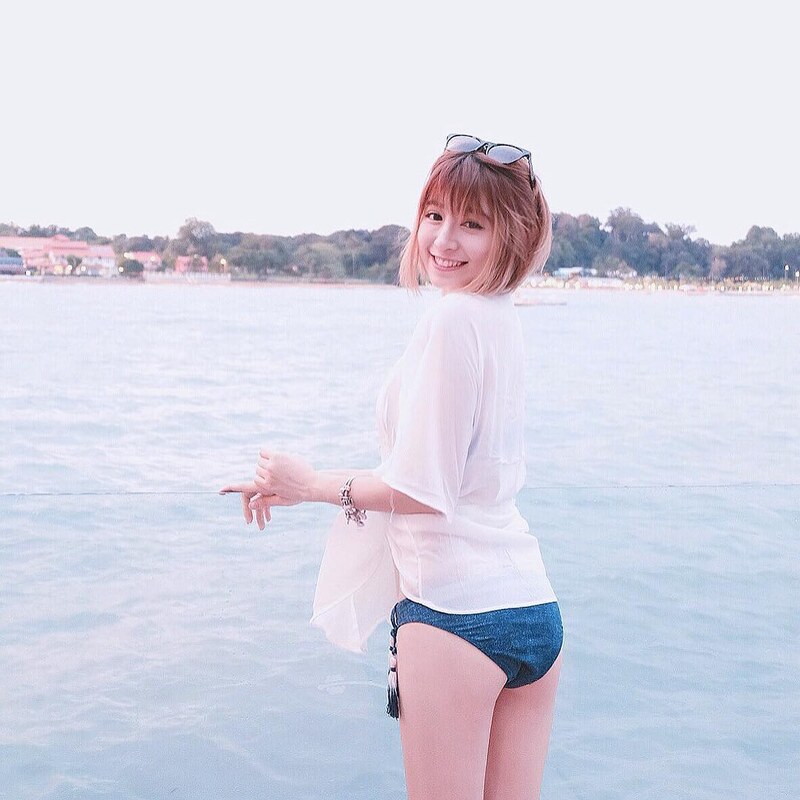Miko Wong nude photo 12