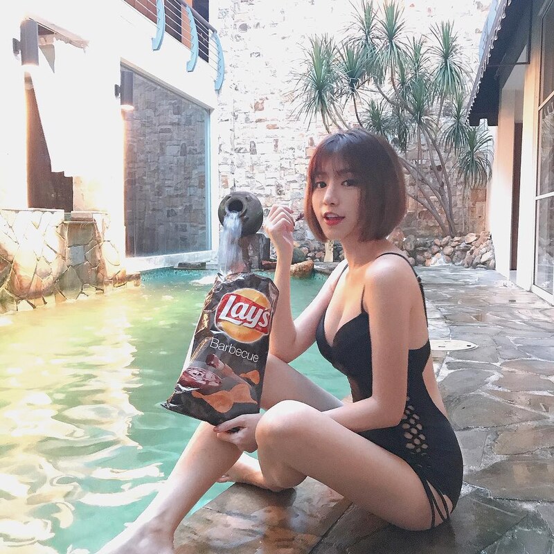 Miko Wong nude photo 3