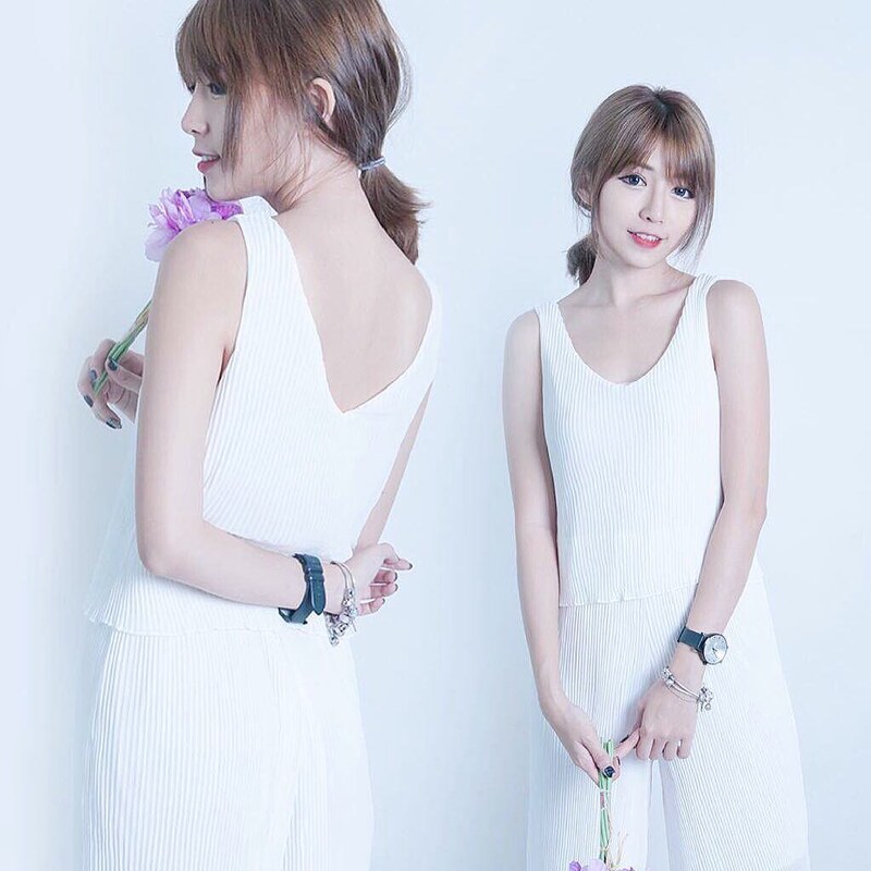 Miko Wong nude photo 4