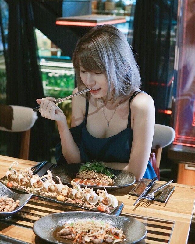 Miko Wong nude photo 15