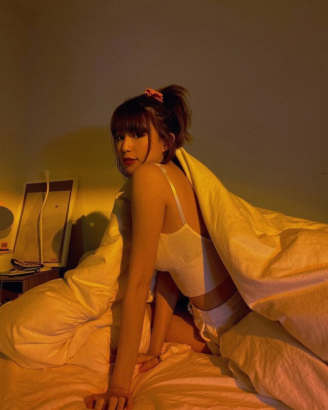 Miko Wong nude photo 2