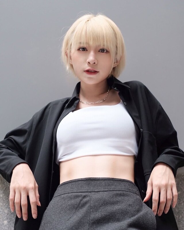 Miko Wong nude photo 16