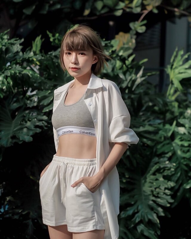 Miko Wong nude photo 19