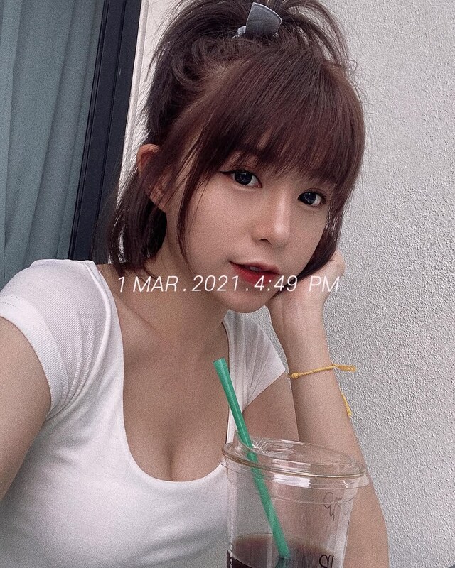 Miko Wong nude photo 7