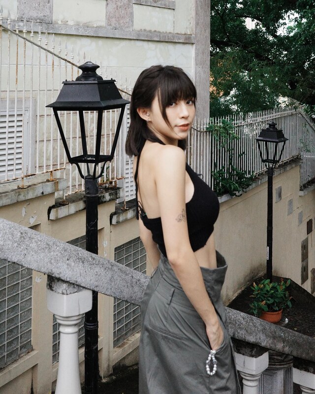 Miko Wong nude photo 7