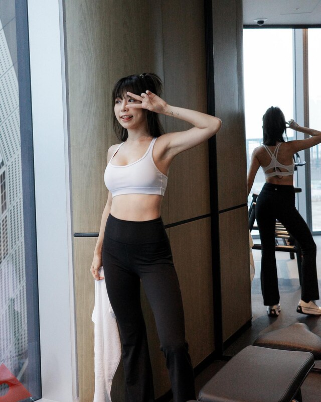 Miko Wong nude photo 12