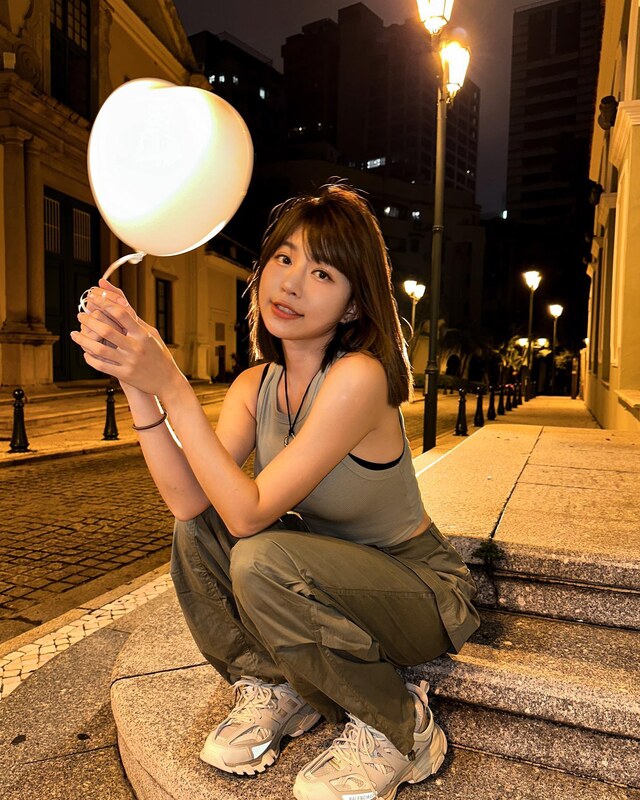 Miko Wong nude photo 14