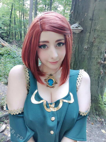 Mikomi Hokina nude photo 11