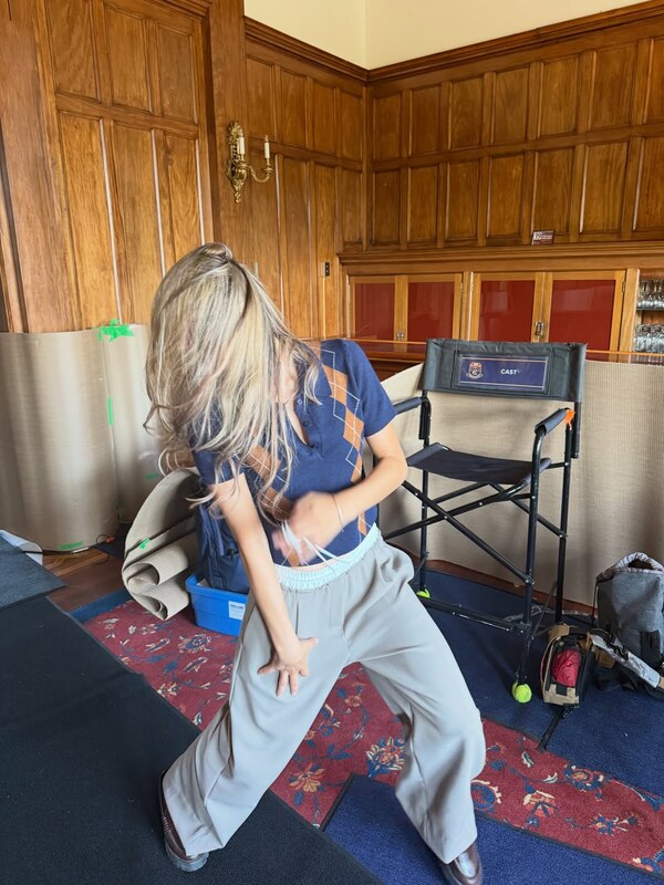 Miku Martineau nude photo 9