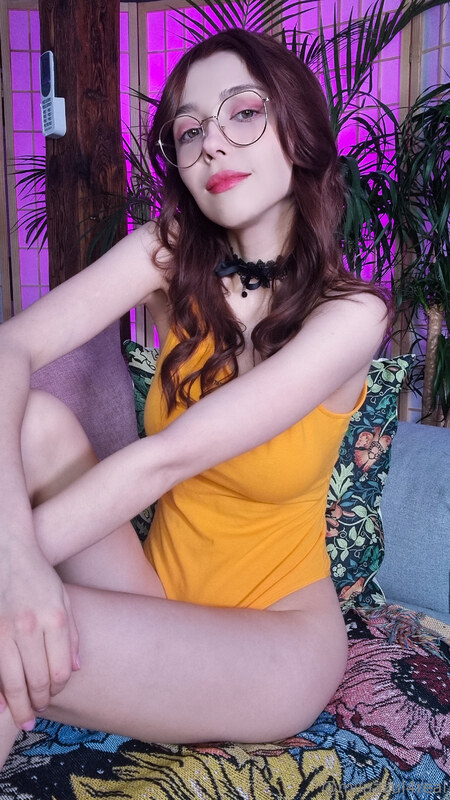 Mila Azul nude photo 32