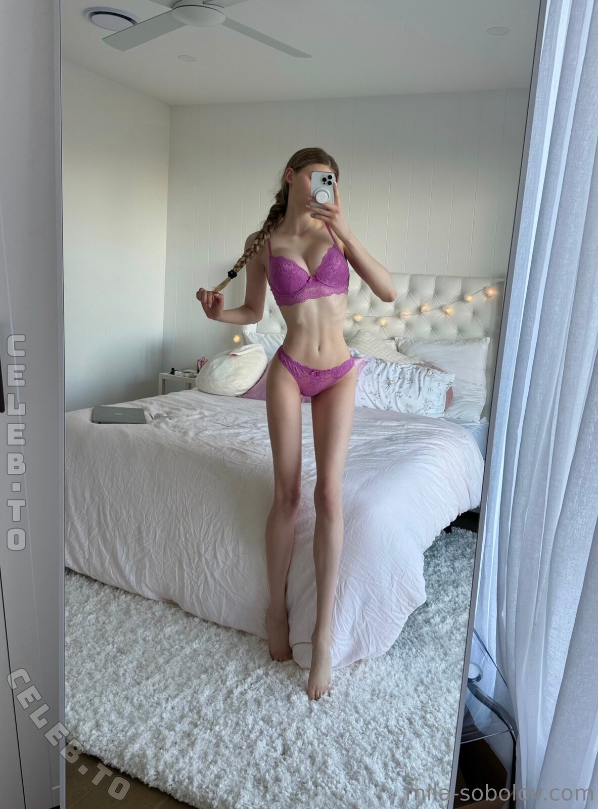 Mila Sobolov nude photo 8