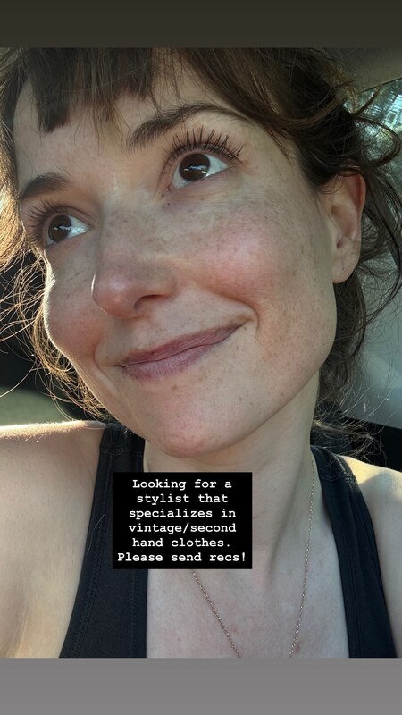 Milana Vayntrub nude photo 1