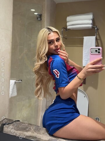 Milaneedls nude photo 25