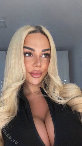 Milaneedls nude photo 21
