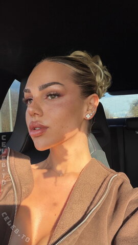 Milaneedls nude photo 18