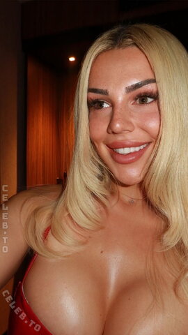 Milaneedls nude photo 17