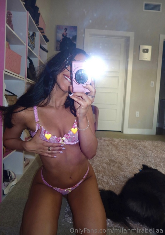 Milanmirabella nude photo 2