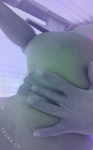 Milaraysensual nude photo 12