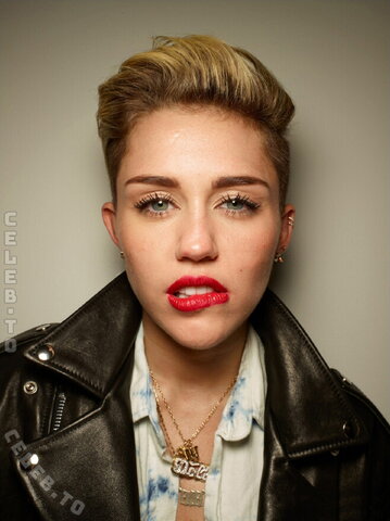 Miley Cyrus nude photo 225
