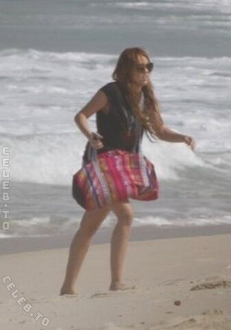 Miley Cyrus nude photo 321