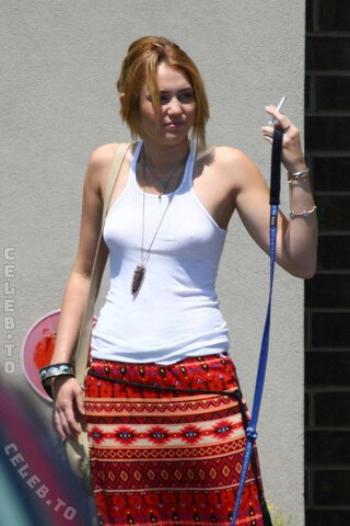 Miley Cyrus photo 6