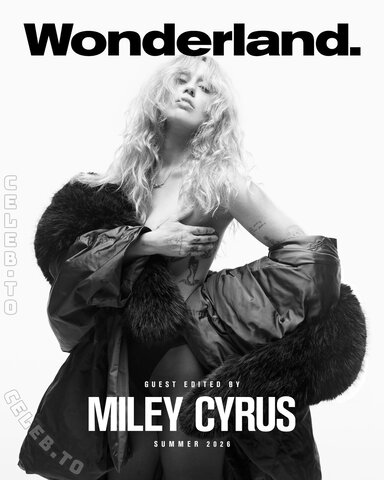 Miley Cyrus nude photo 53