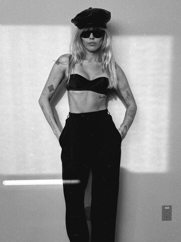 Miley Cyrus Fresh (4 photos)