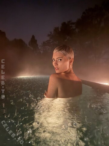 Milica Denise Umicevic nude photo 2
