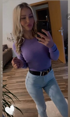 mi_lkaaaa nude photo 1