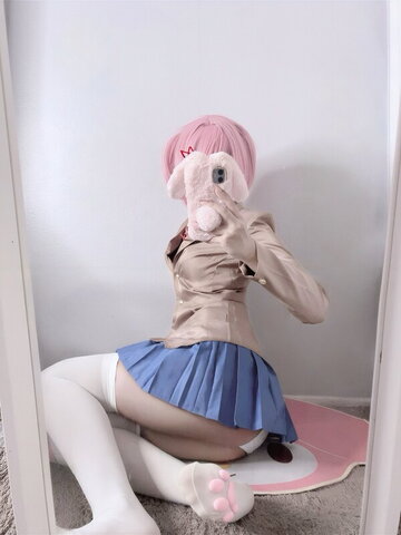 Milkiewaifu nude photo 20