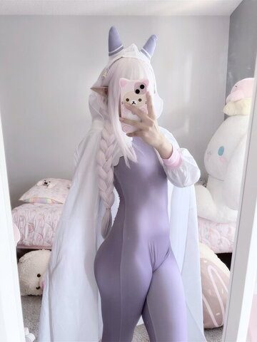 Milkiewaifu nude photo 15