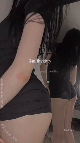 Milky Kitty nude photo 4