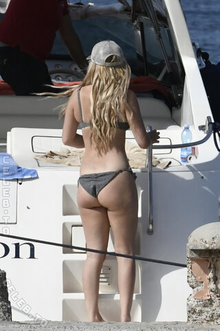 Millie Bobby Brown nude