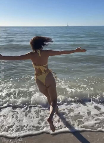 Millie Bobby Brown nude photo 1