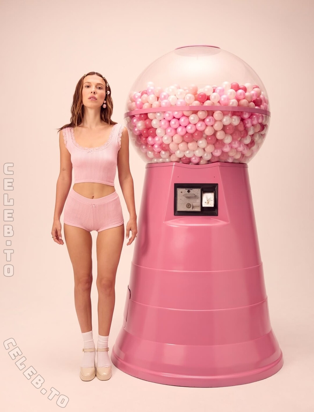 Millie Bobby Brown nude photo 13