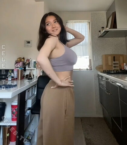 Millie Howell nude photo 42