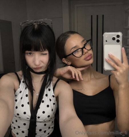millie_li nude photo 1